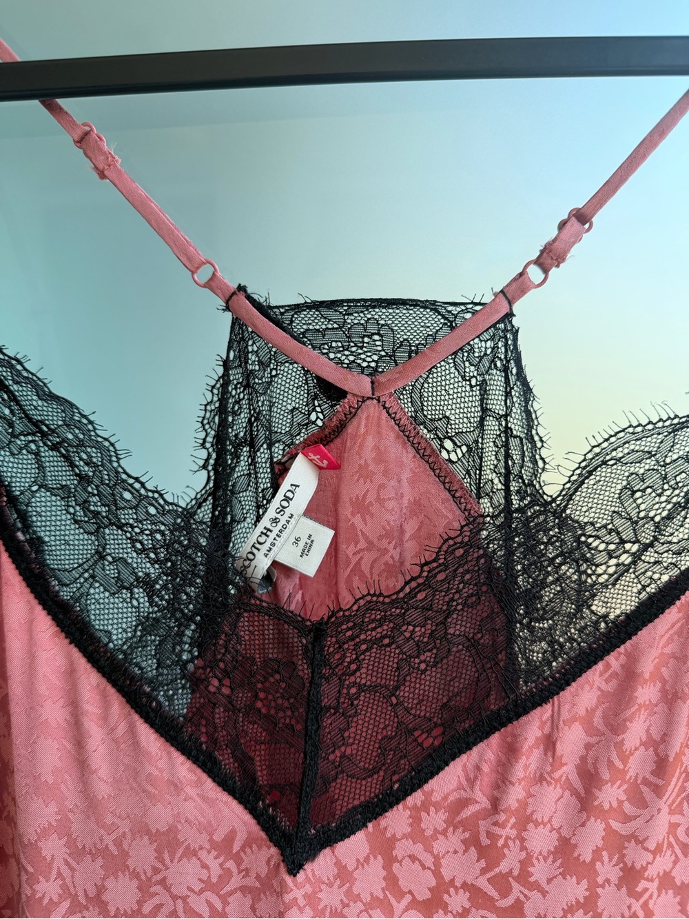 Scotch & Soda Camisole with Black Lace Trim - Picture 3 of 5